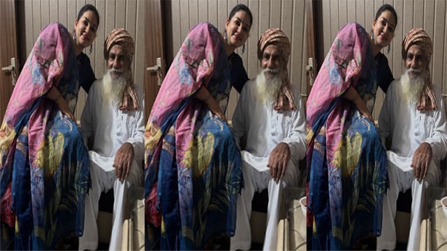 Old Man Touching Ass Aunty Pussy – Viralkand.com